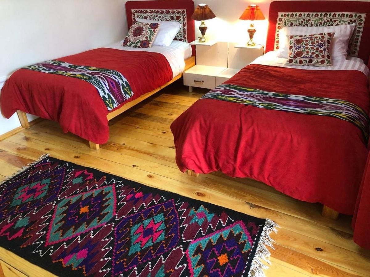 Guest House Marokand 사마르칸트 외부 사진