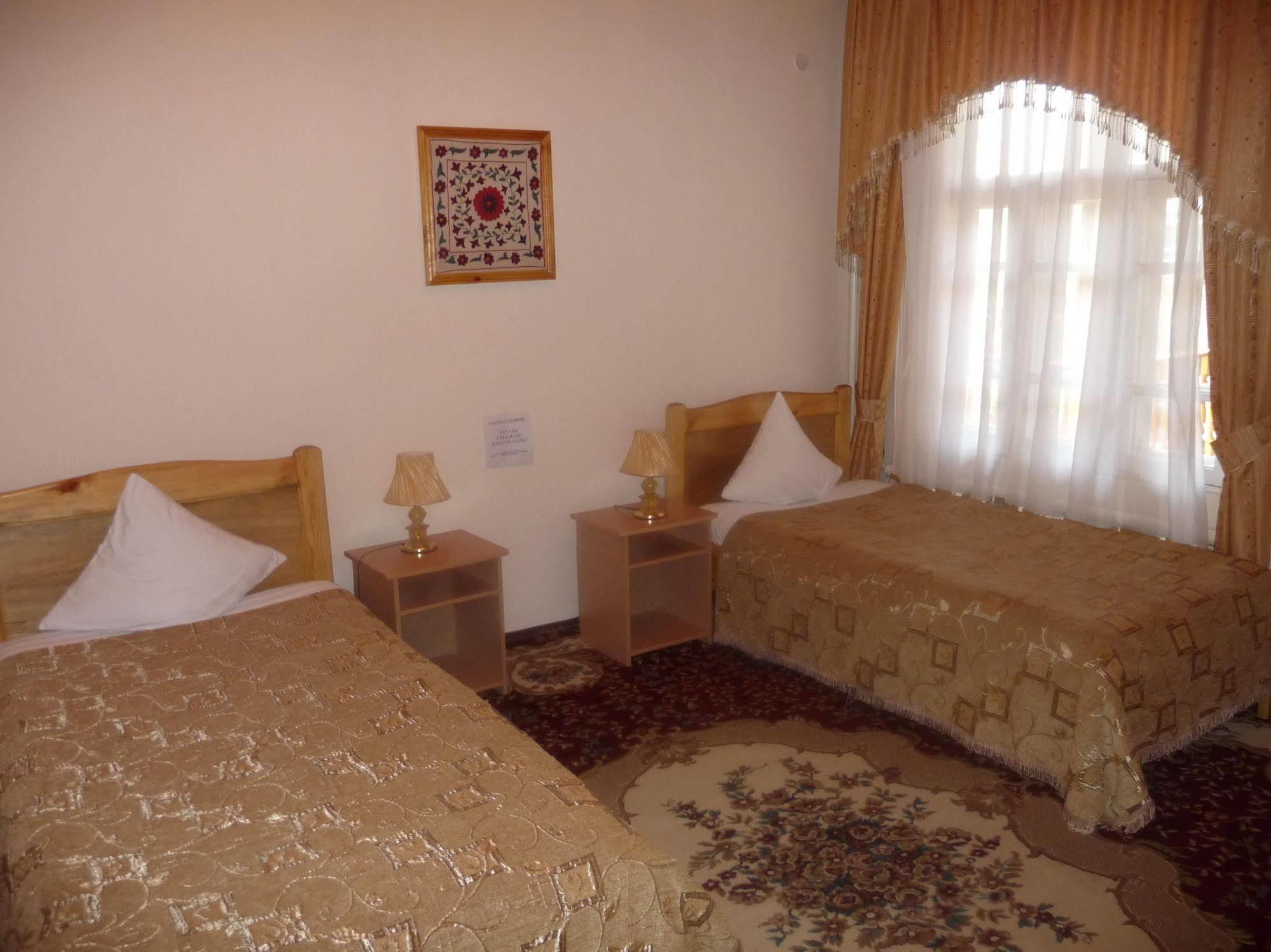 Guest House Marokand 사마르칸트 외부 사진