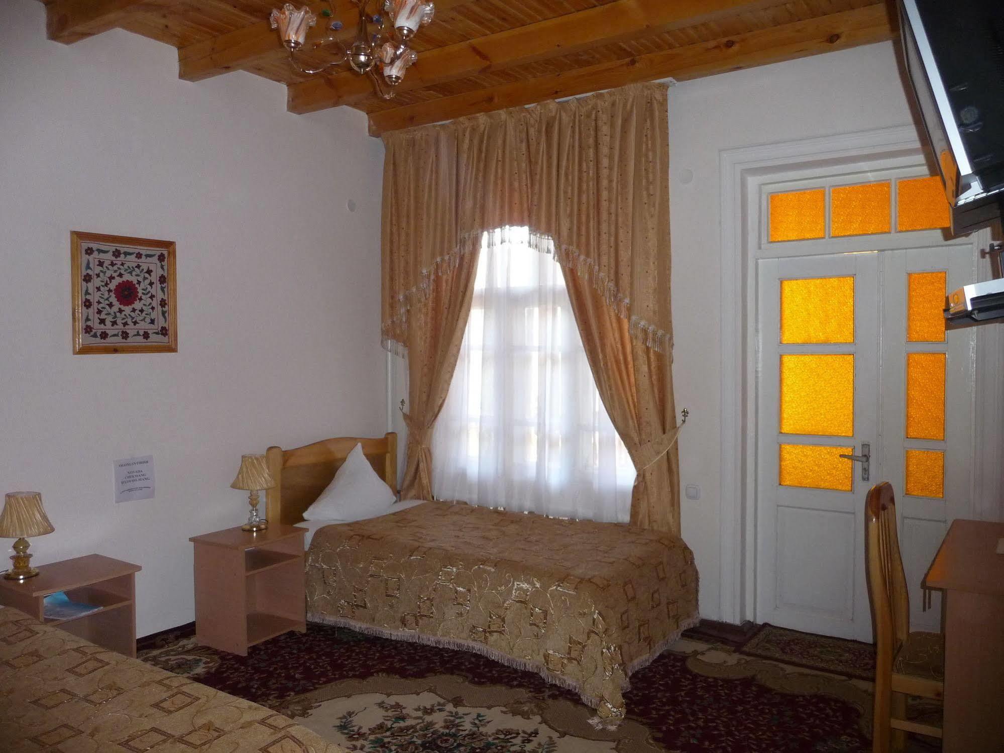 Guest House Marokand 사마르칸트 외부 사진